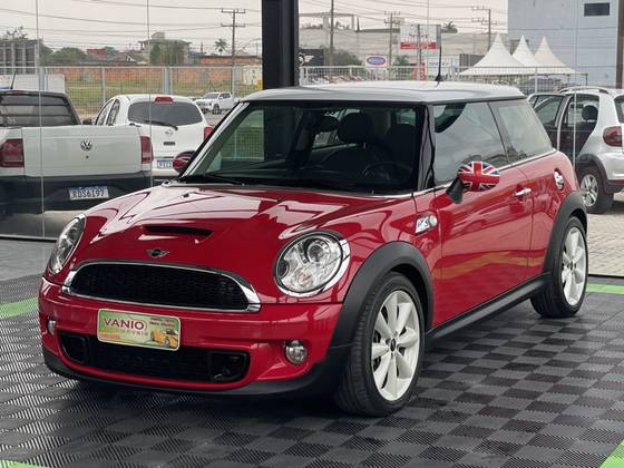 MINI COOPER 1.6 S JOHN COOPER WORKS 16V TURBO GASOLINA 2P AUTOMATICO